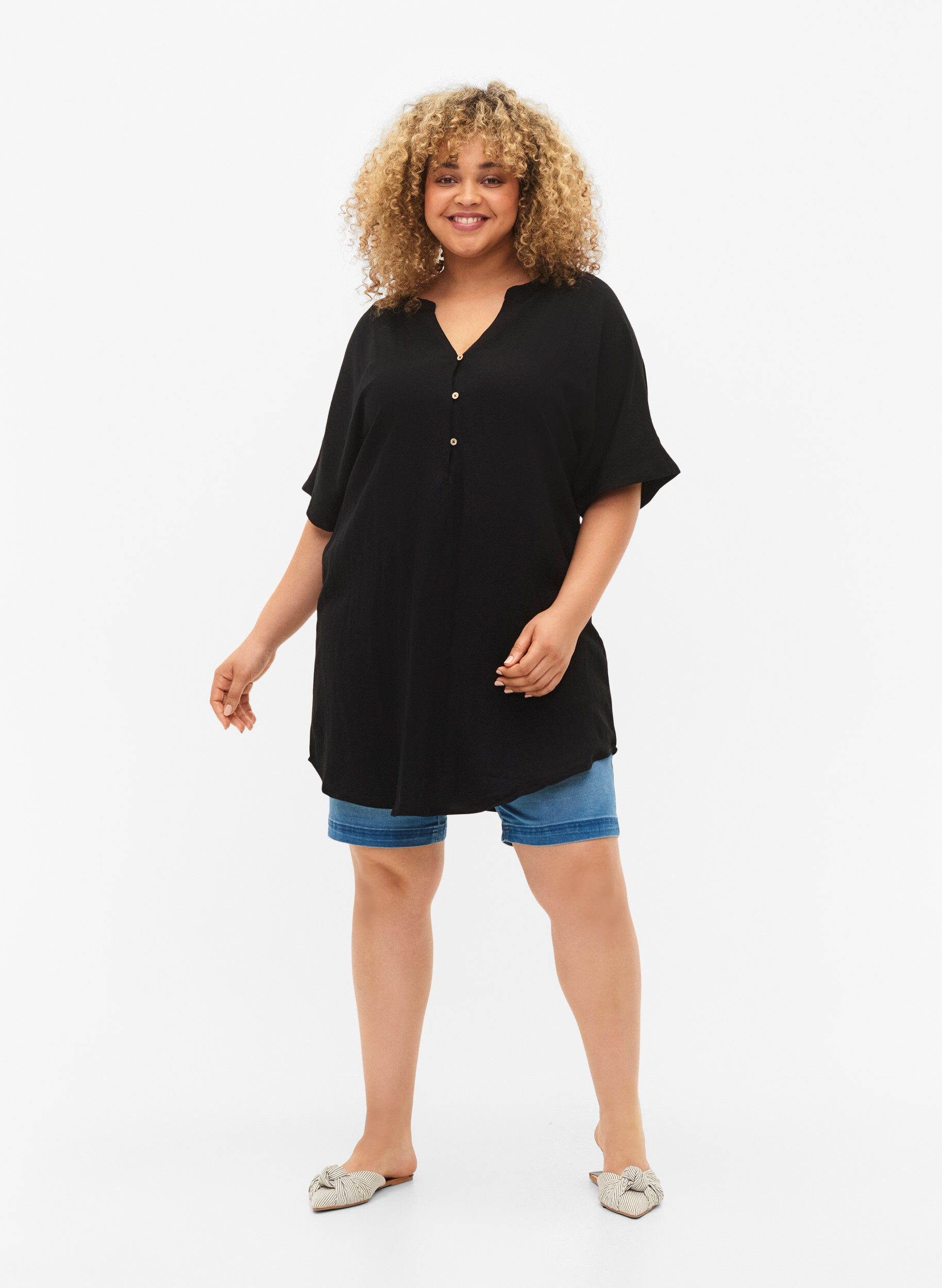 Zizzifashion Short-sleeved viscose tunic, Black, Model image number 2