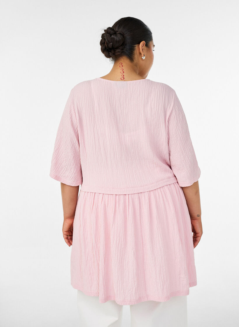 Tunic with crinkled texture and 1/2 sleeves, Pink, Model image number 2