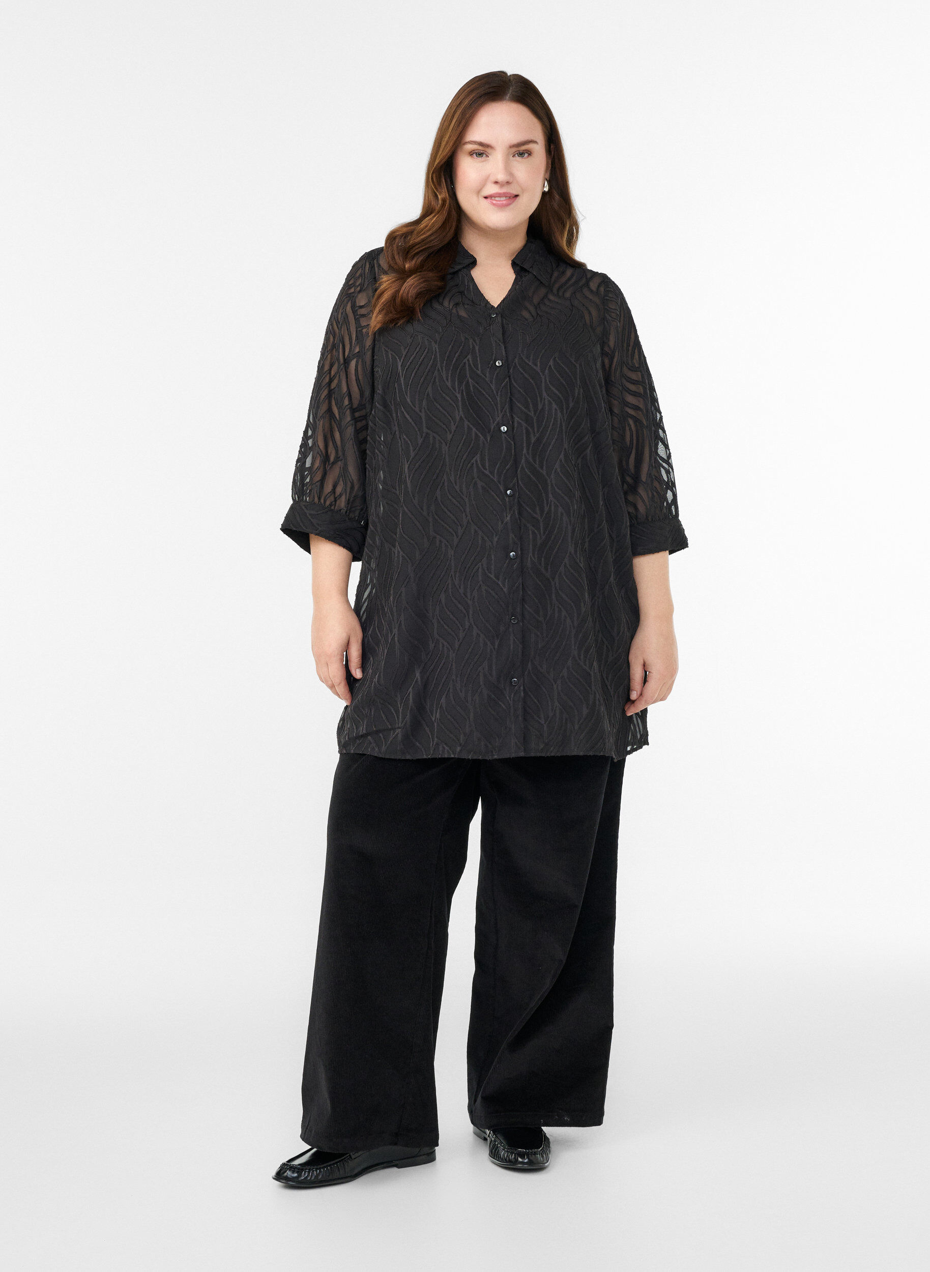 Zizzifashion Chiffon tunic with textured pattern, Black, Model image number 1