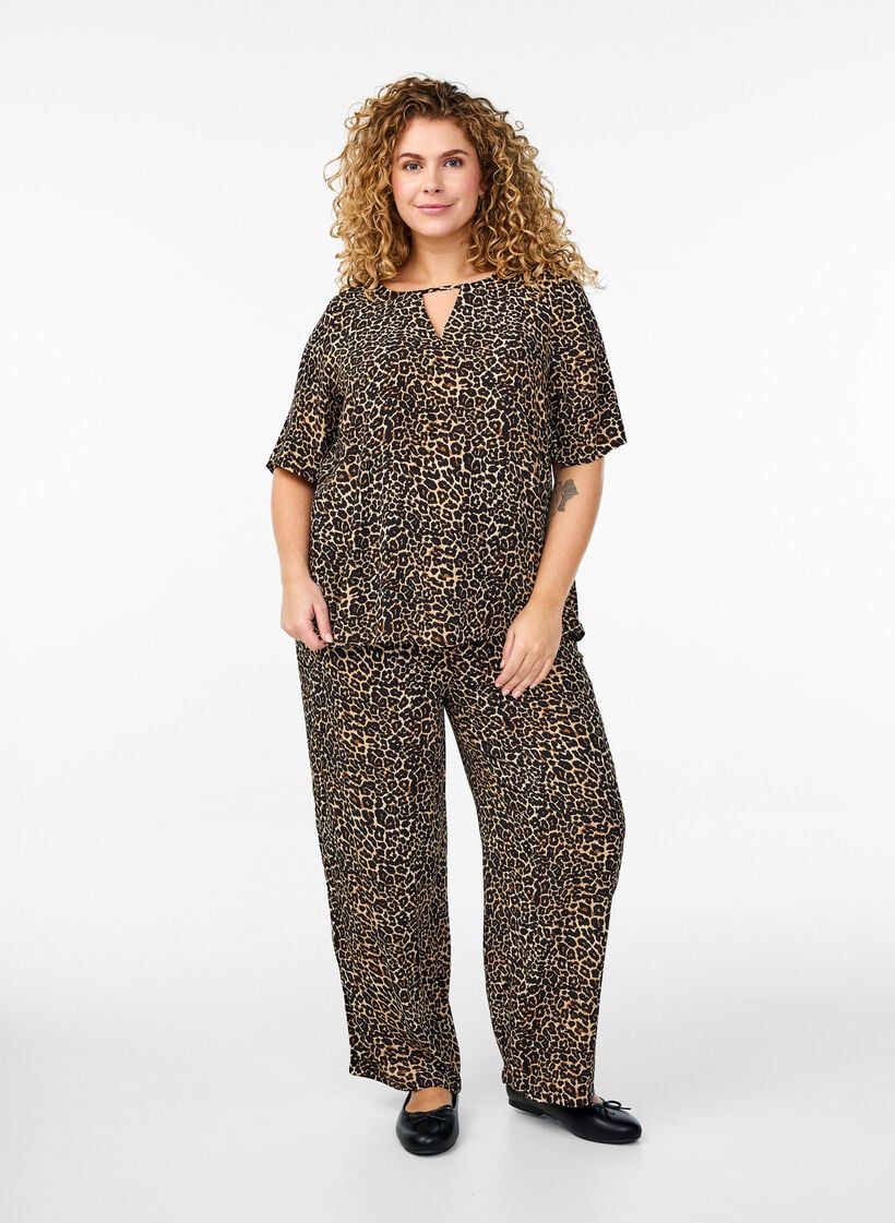 Short sleeve viscose Blouse with print, Brown, Model image number 1