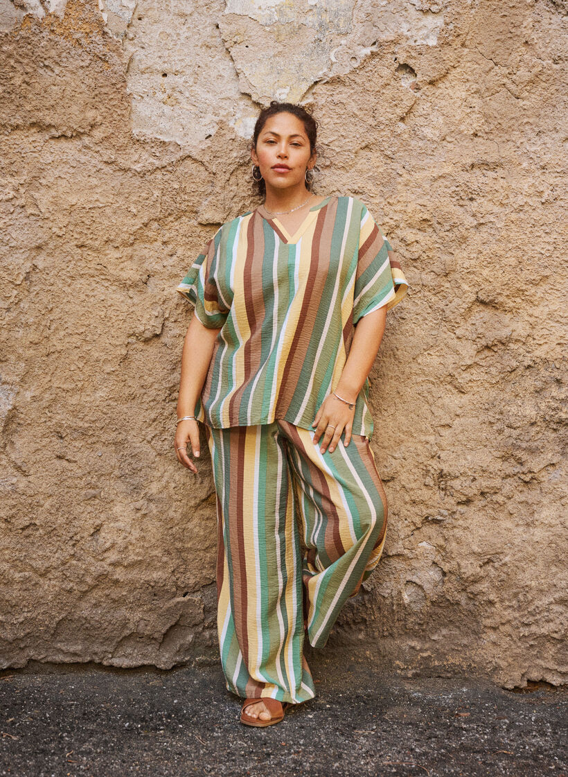 Loose viscose trousers with stripes, Brown, Image image number 0