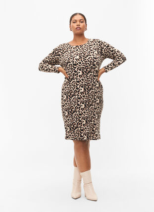 Long sleeve dress in leopard print, Leo, Model image number 3