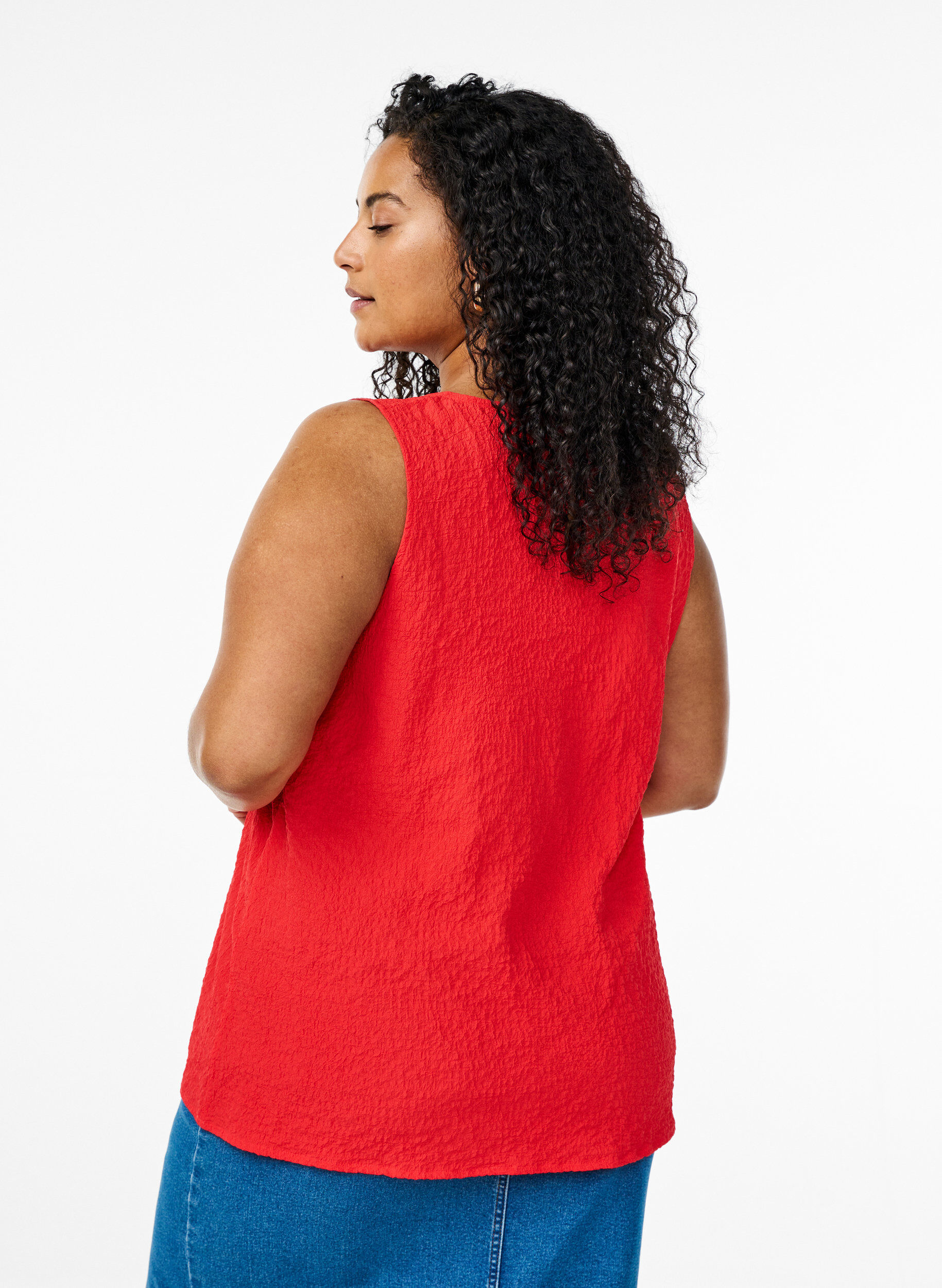 Zizzifashion Sleeveless top with texture, Red, Model image number 2