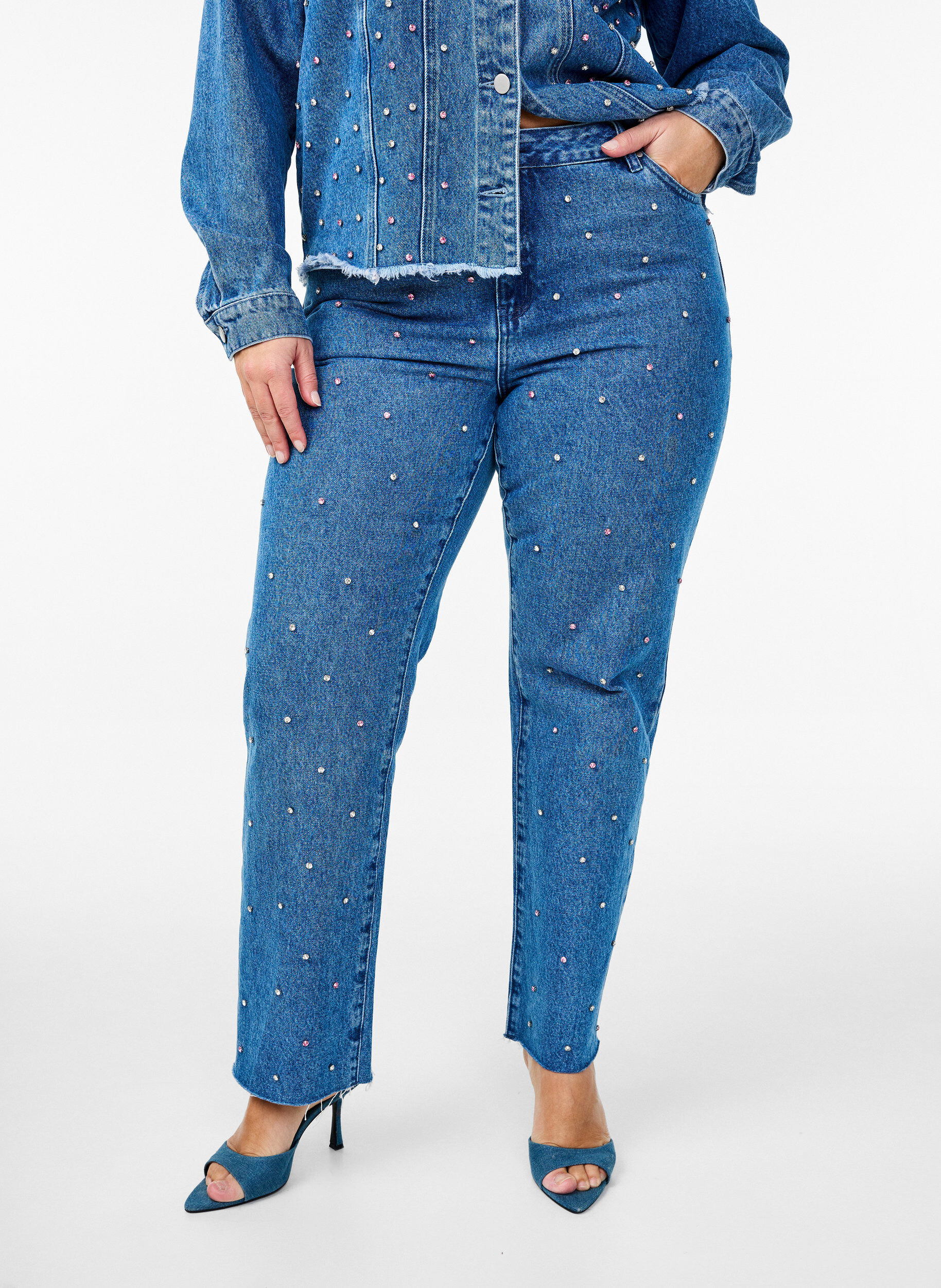 Zizzifashion High-waisted Gemma jeans with rhinestones, Blue, Model image number 2
