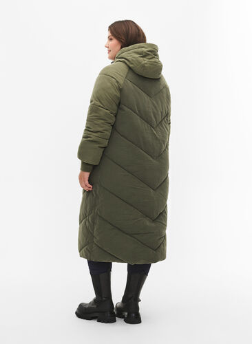 Long colorblock winter jacket with hood, Forest Night Comb, Model image number 1