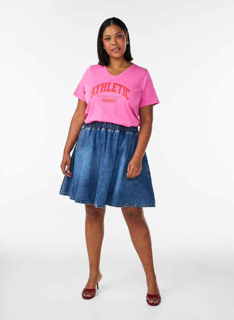 Organic cotton T-shirt with a varsity print and V-neck, Rose, Model image number 1