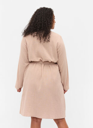 Cotton dressing gown with tie belt, Light Taupe, Model image number 1