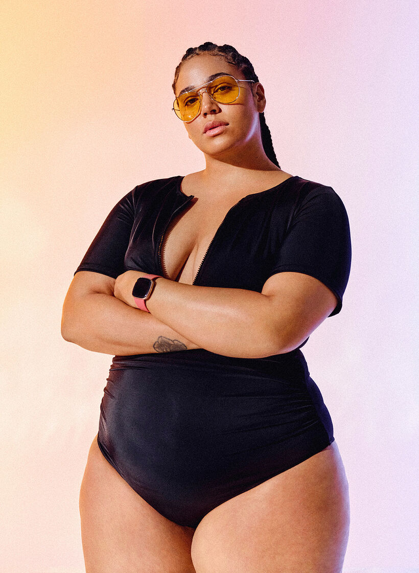 Swimsuit with zipper and short sleeves, Black, Image image number 0
