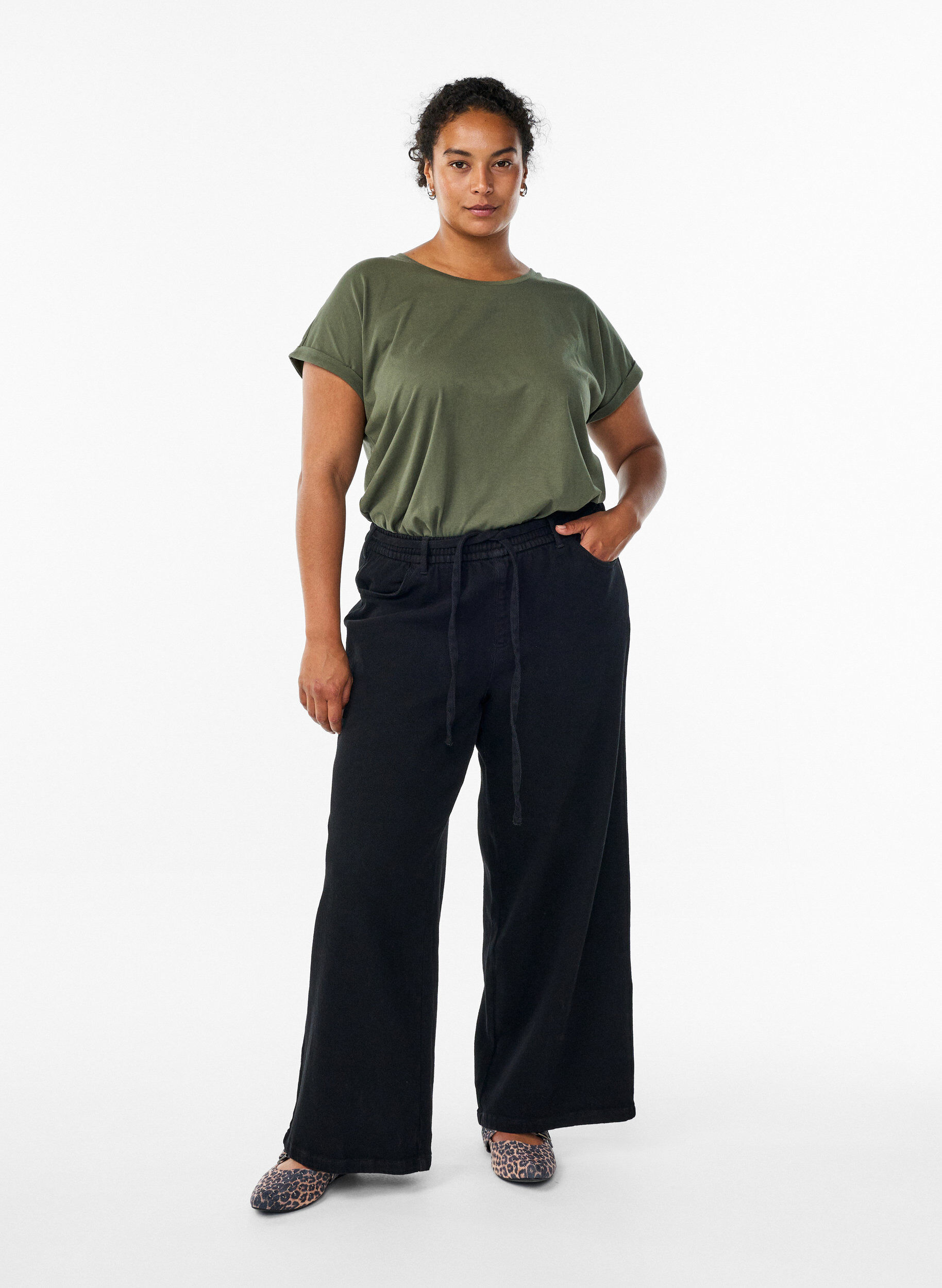 ZizzifashionShort sleeve cotton blend T-shirt, Green, Model image number 1