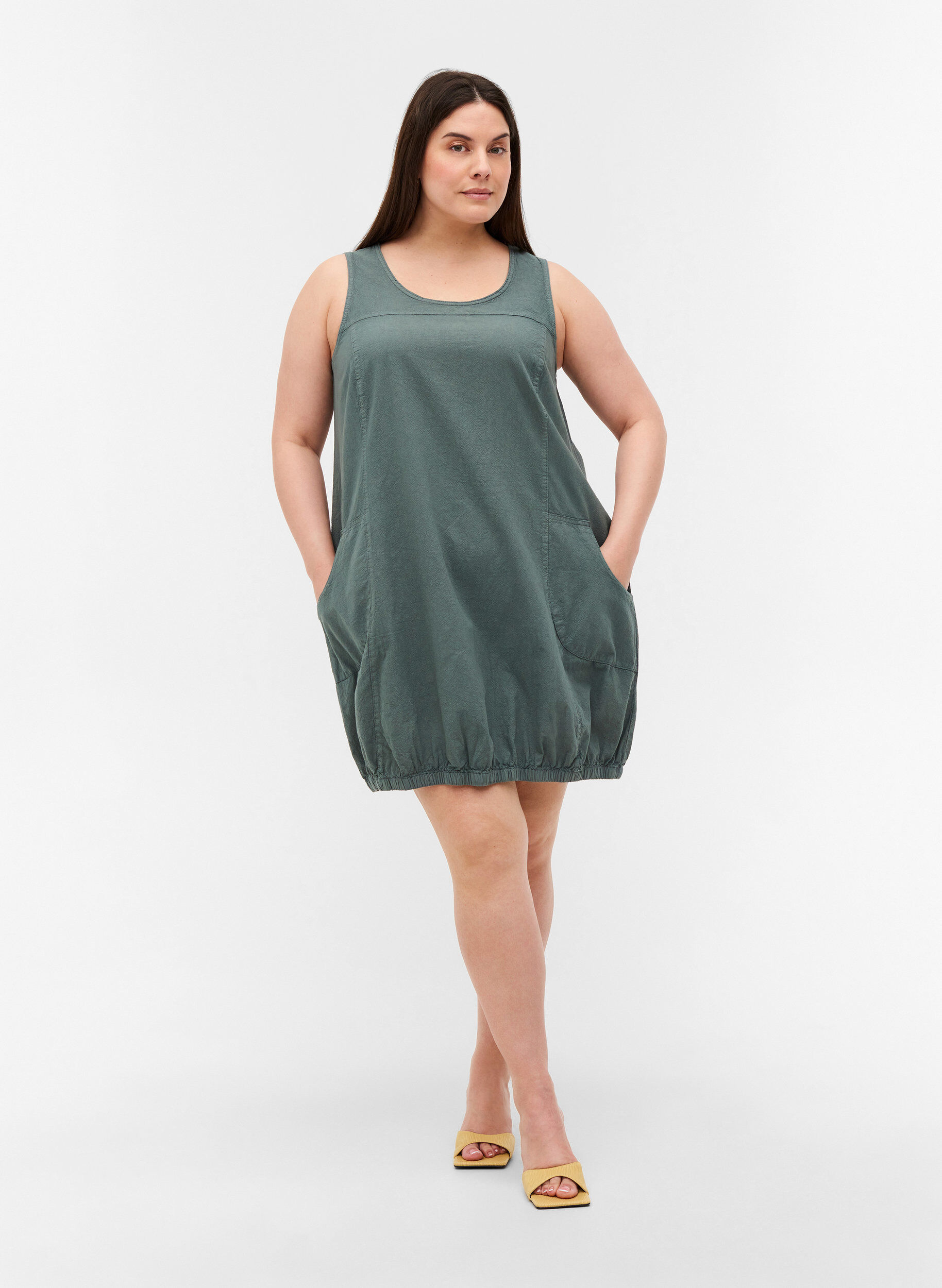 Zizzifashion Sleeveless cotton dress, Balsam Green, Model image number 2