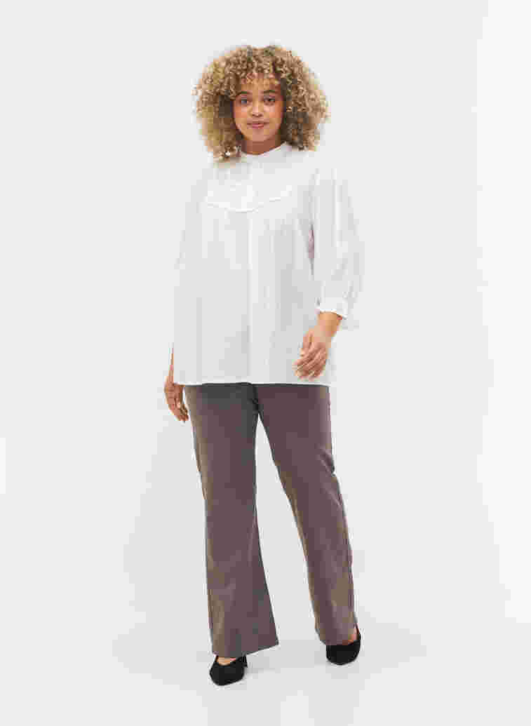 Viscose blouse with 3/4 sleeves and buttons, Snow White, Model image number 2