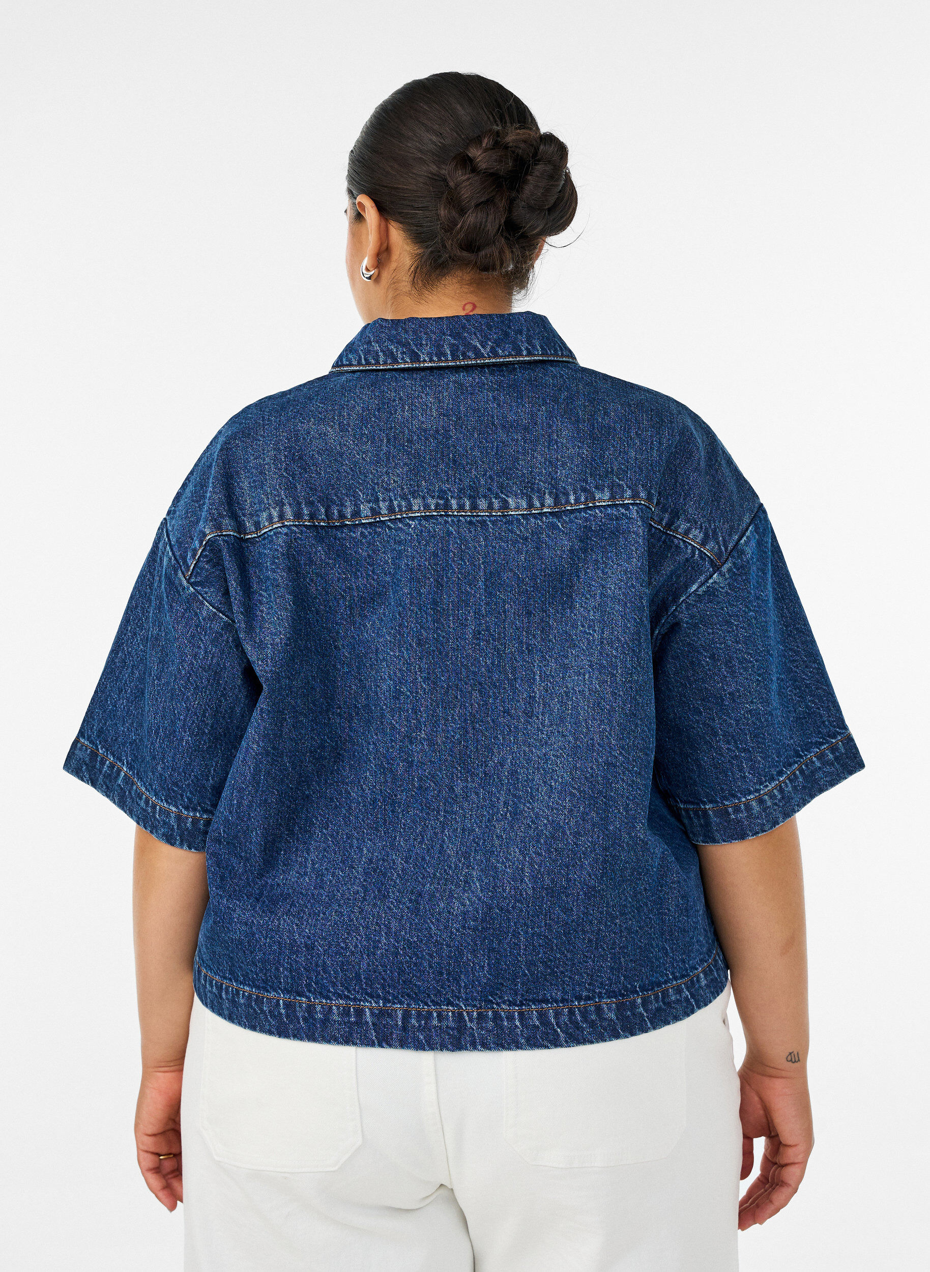 ZizzifashionShort-sleeved denim jacket with button fastening, Blue, Model image number 2