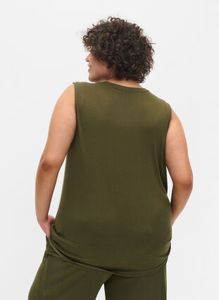 Sleeveless pyjama top in viscose, Ivy Green, Model image number 1
