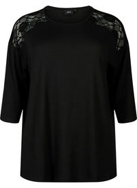 Blouse with 3/4 sleeves and lace detail