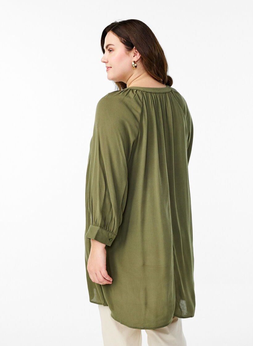 Tunic with 3/4 sleeves and an A-line cut, Green, Model image number 2