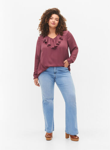 Long sleeve ruffle blouse, Renaissance Rose, Model image number 3