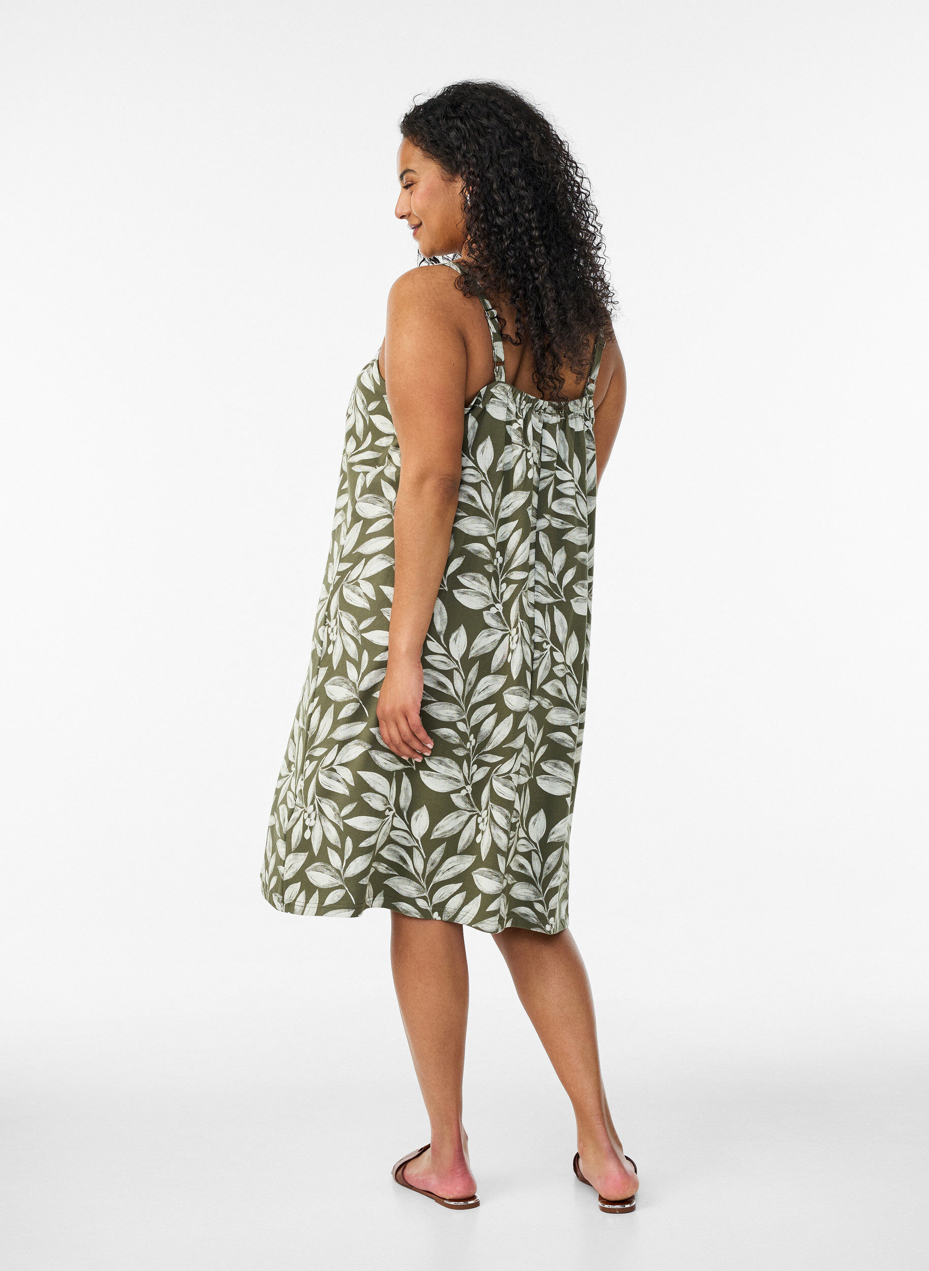 ZizzifashionKnee-length strap dress in organic cotton, Green, Model image number 2
