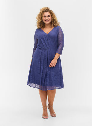 V-neck lace dress with 3/4 sleeves - Blue - Sz. 40-64 - Zizzifashion V-neck lace dress with 3/4 sleeves - Blue - Sz. 40-64 - Zizzifashion