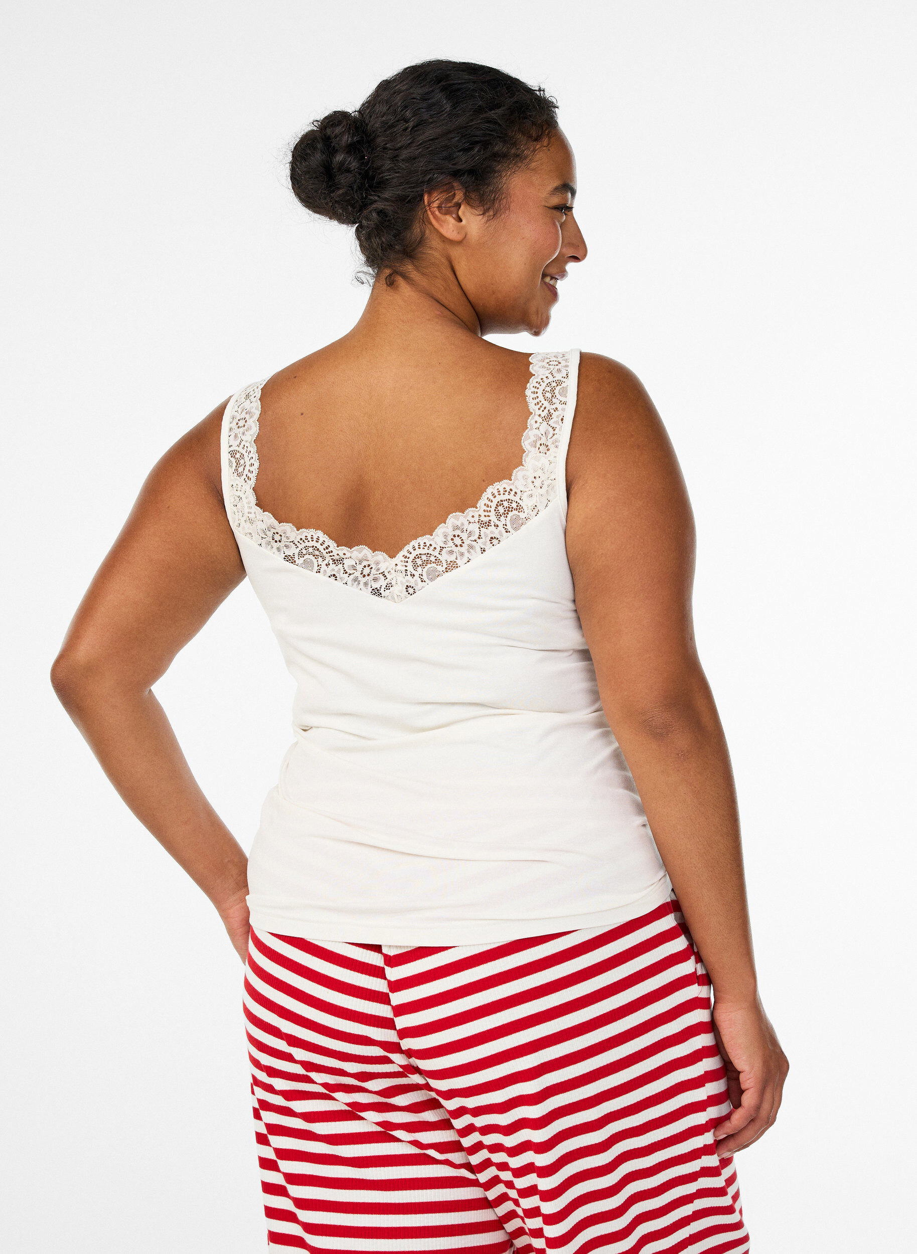 ZizzifashionViscose top with lace edge, Vanilla, Model image number 2