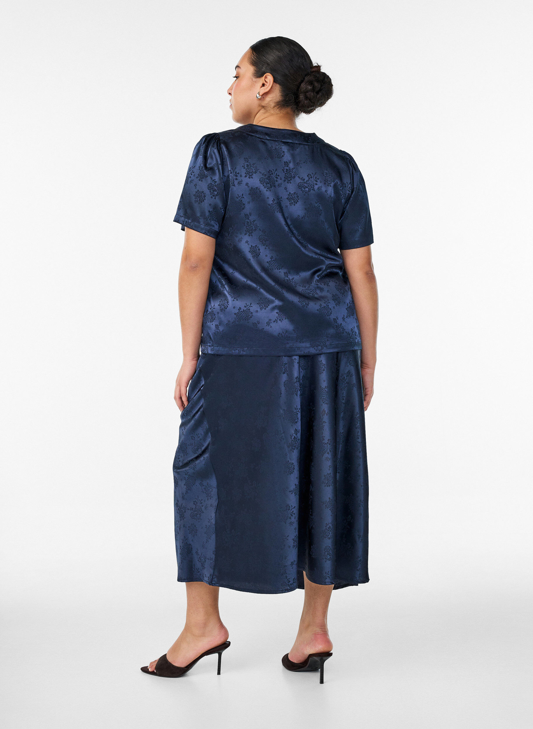 ZizzifashionSatin skirt with a tonal floral pattern, Blue, Model image number 1