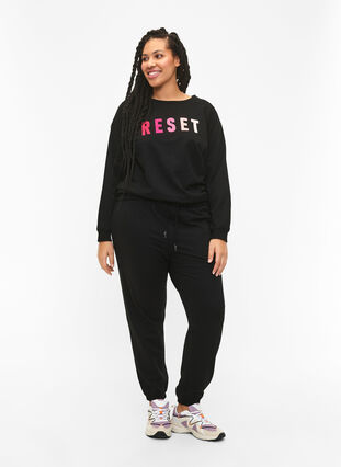 Sweatshirt with text, Black W. Reset, Model image number 3