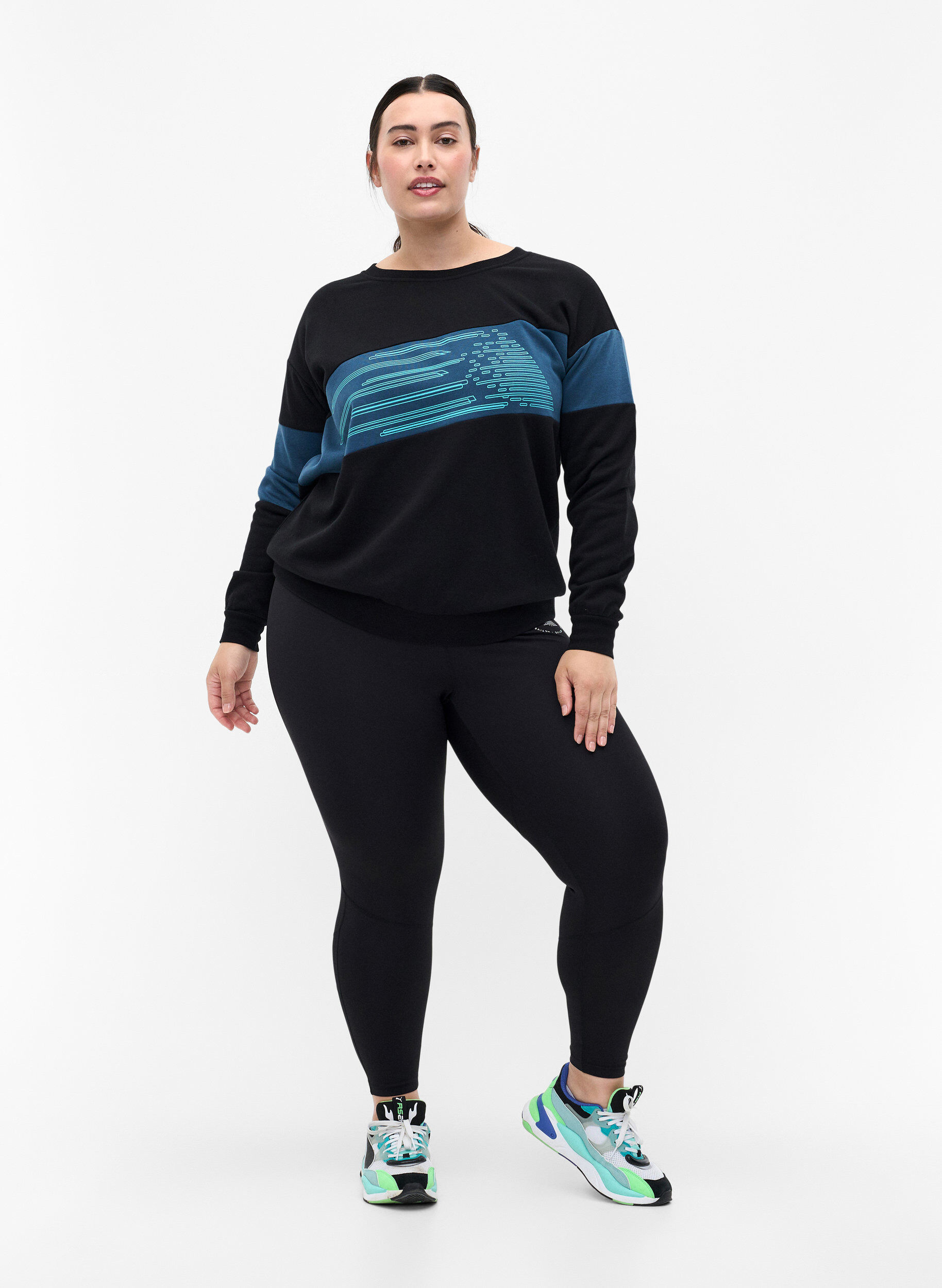 Zizzifashion Sweatshirt with sporty print, Black Comb, Model image number 2