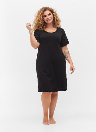 Short sleeve nightdress with lace, Black, Model image number 2