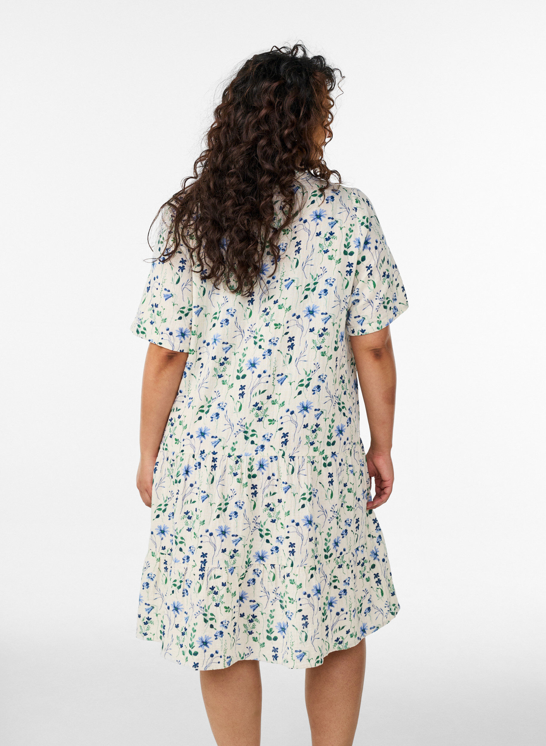 Zizzifashion Short A-line dress in cotton muslin, Beige, Model image number 2