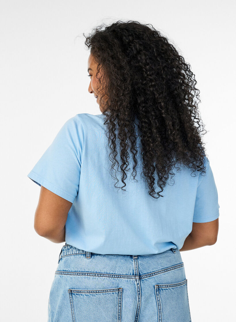 Cotton T-shirt with print, Blue, Model image number 2