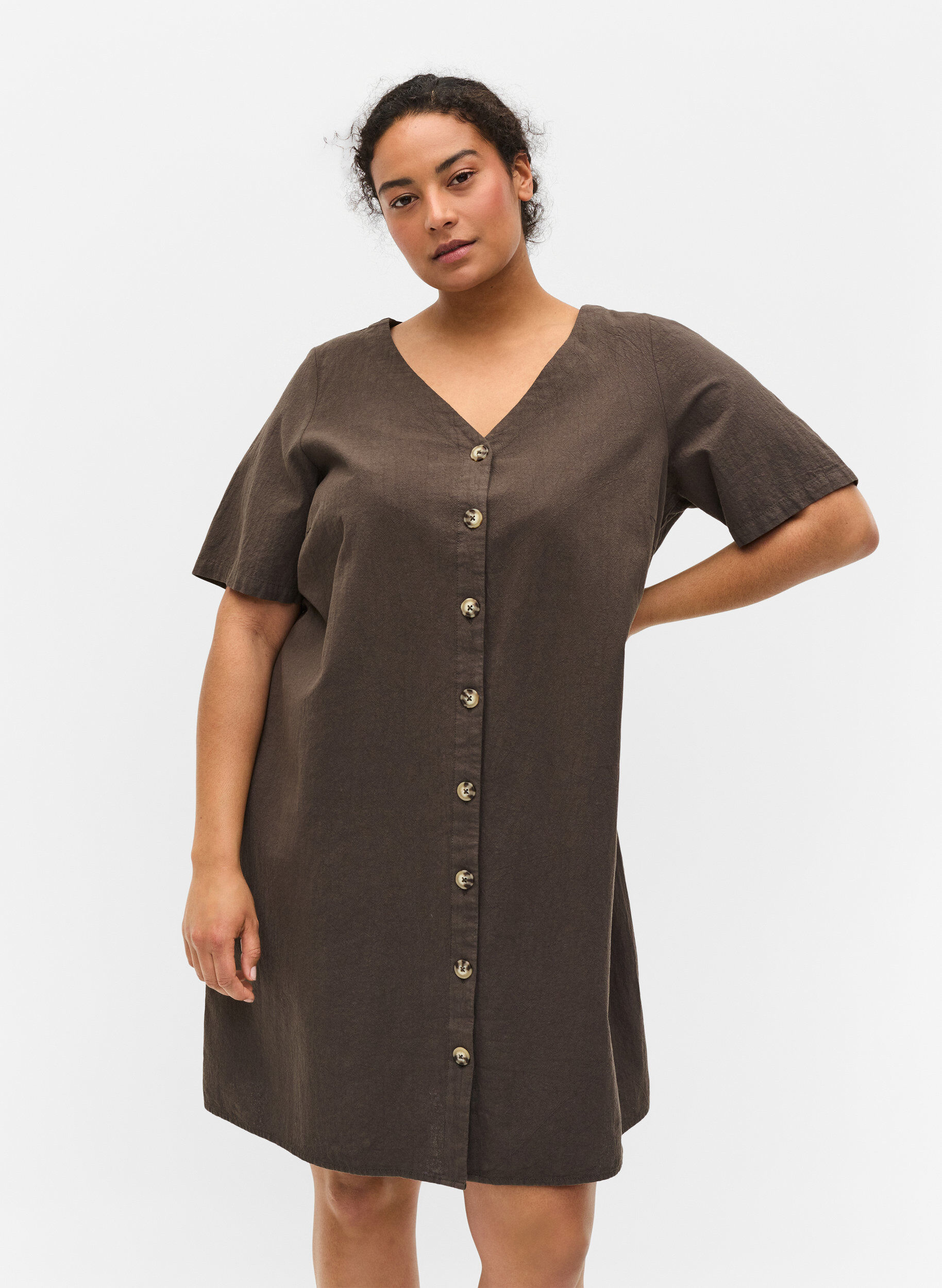 Zizzifashion Short-sleeved cotton dress with buttons, Khaki Green, Model image number 0