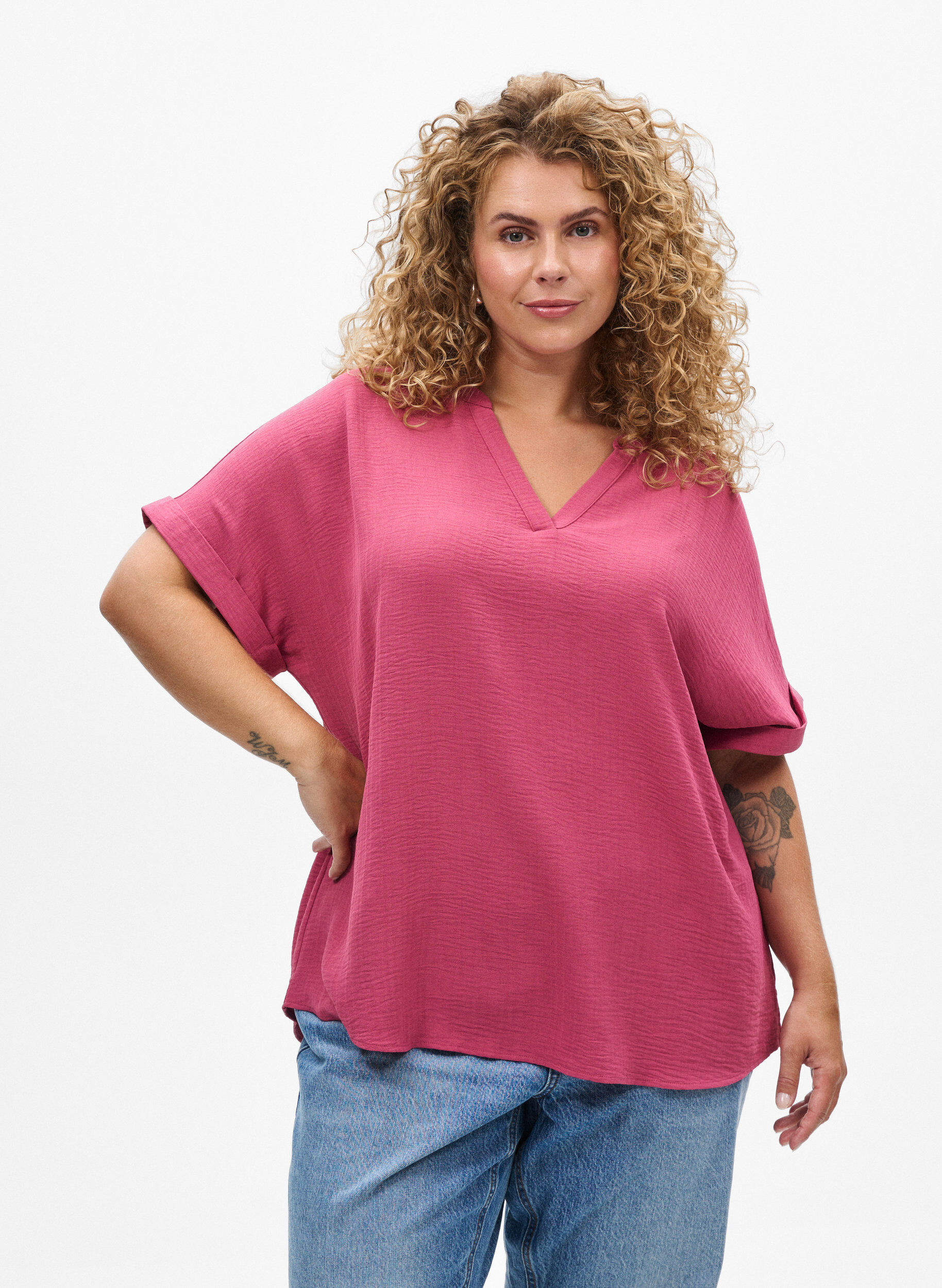 Loose blouse with short sleeves, Red, Model