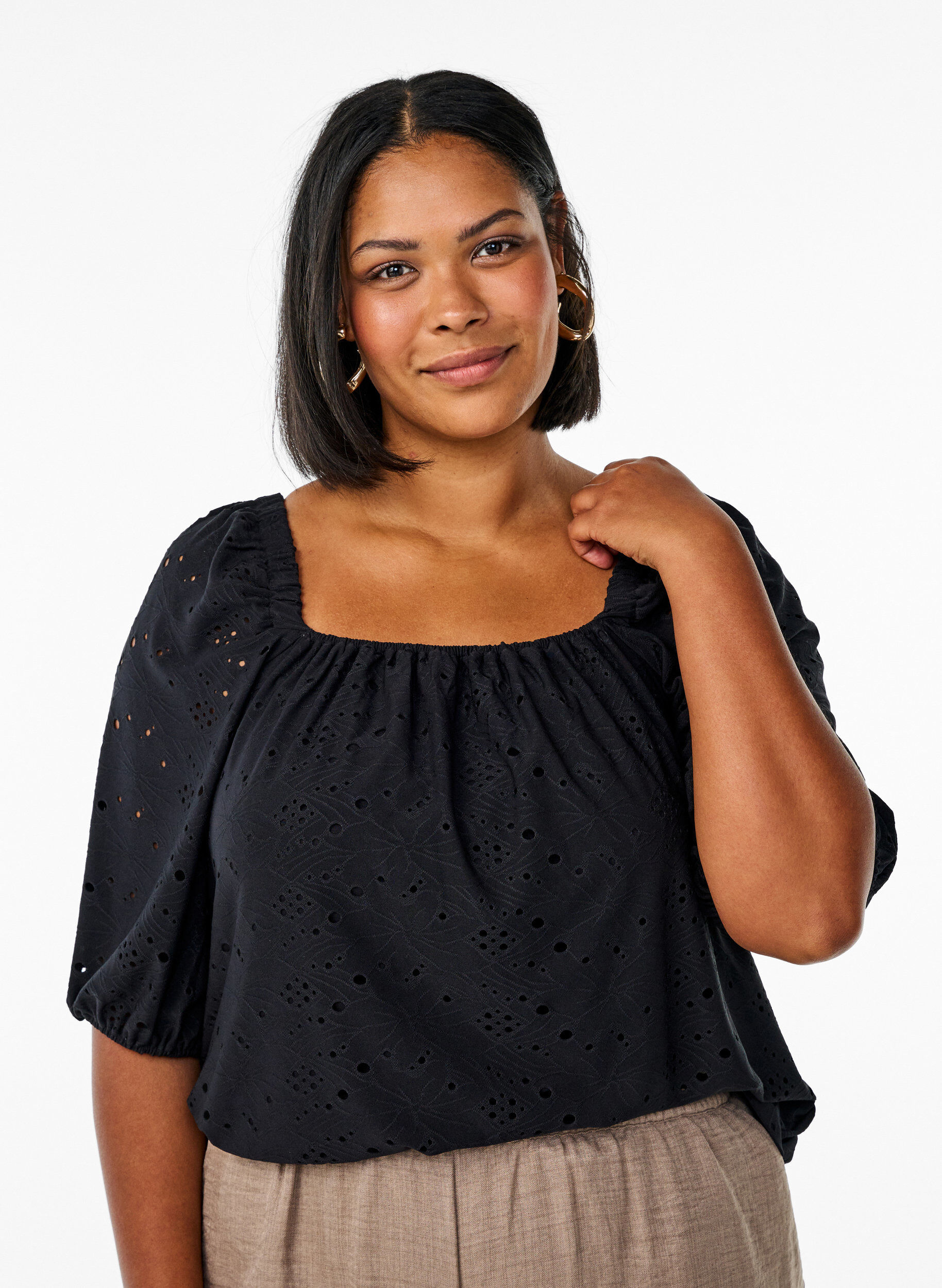ZizzifashionBlouse with short puff sleeves and an openwork pattern, Black, Model image number 0