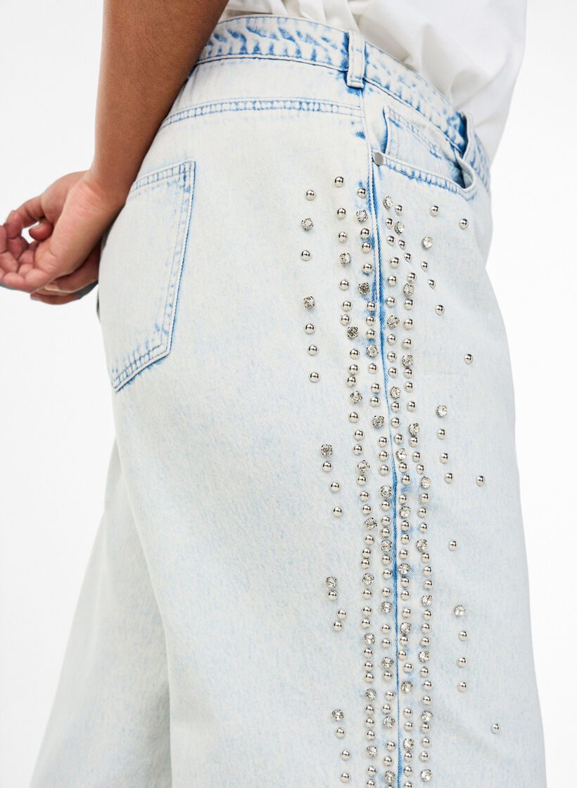 Kiana jeans with decorative details along the sides, Light Blue, Model