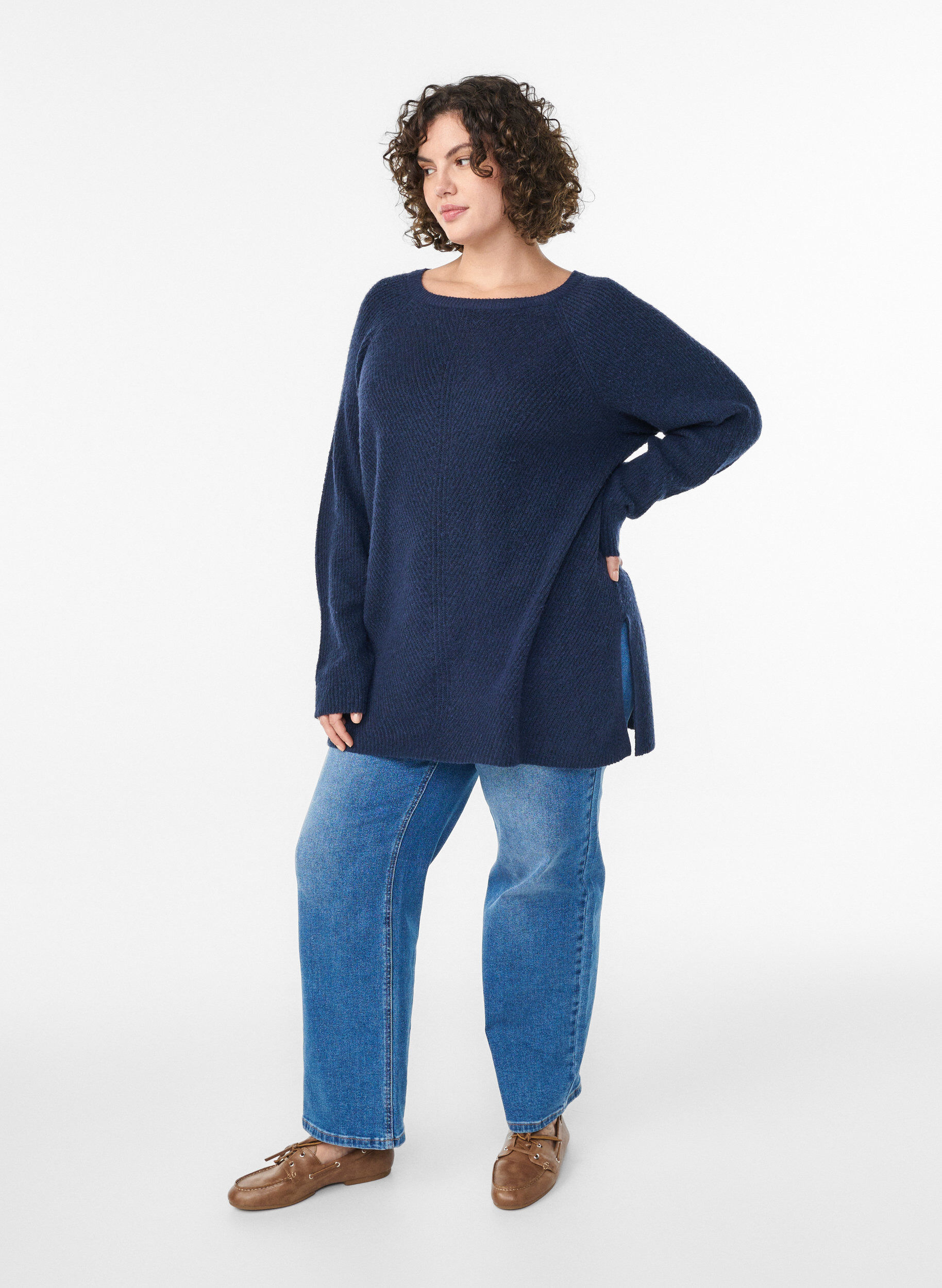 ZizzifashionKnitted jumper with a diagonal pattern and raglan sleeves, Blue, Model image number 1