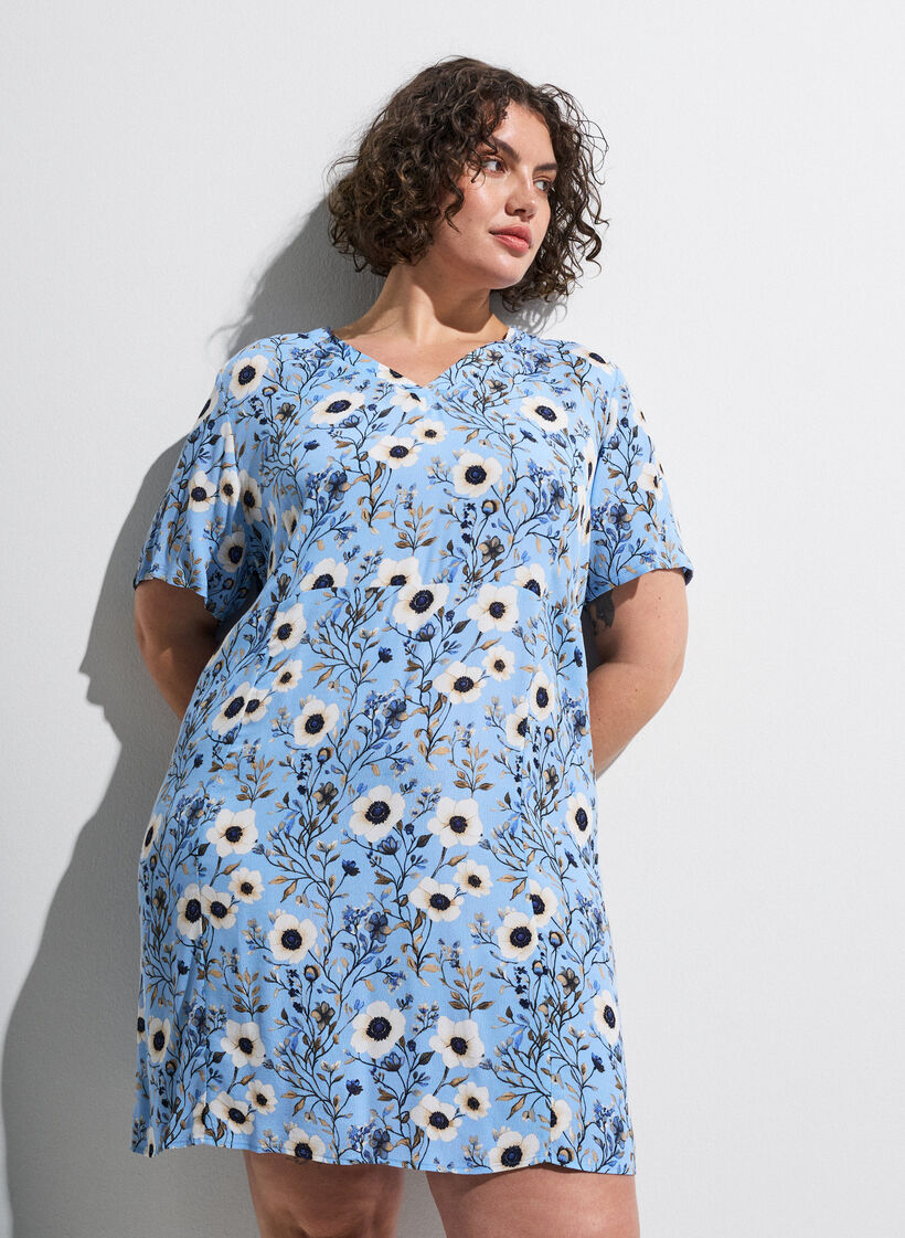 Short dress with floral print, Blue, Image image number 0