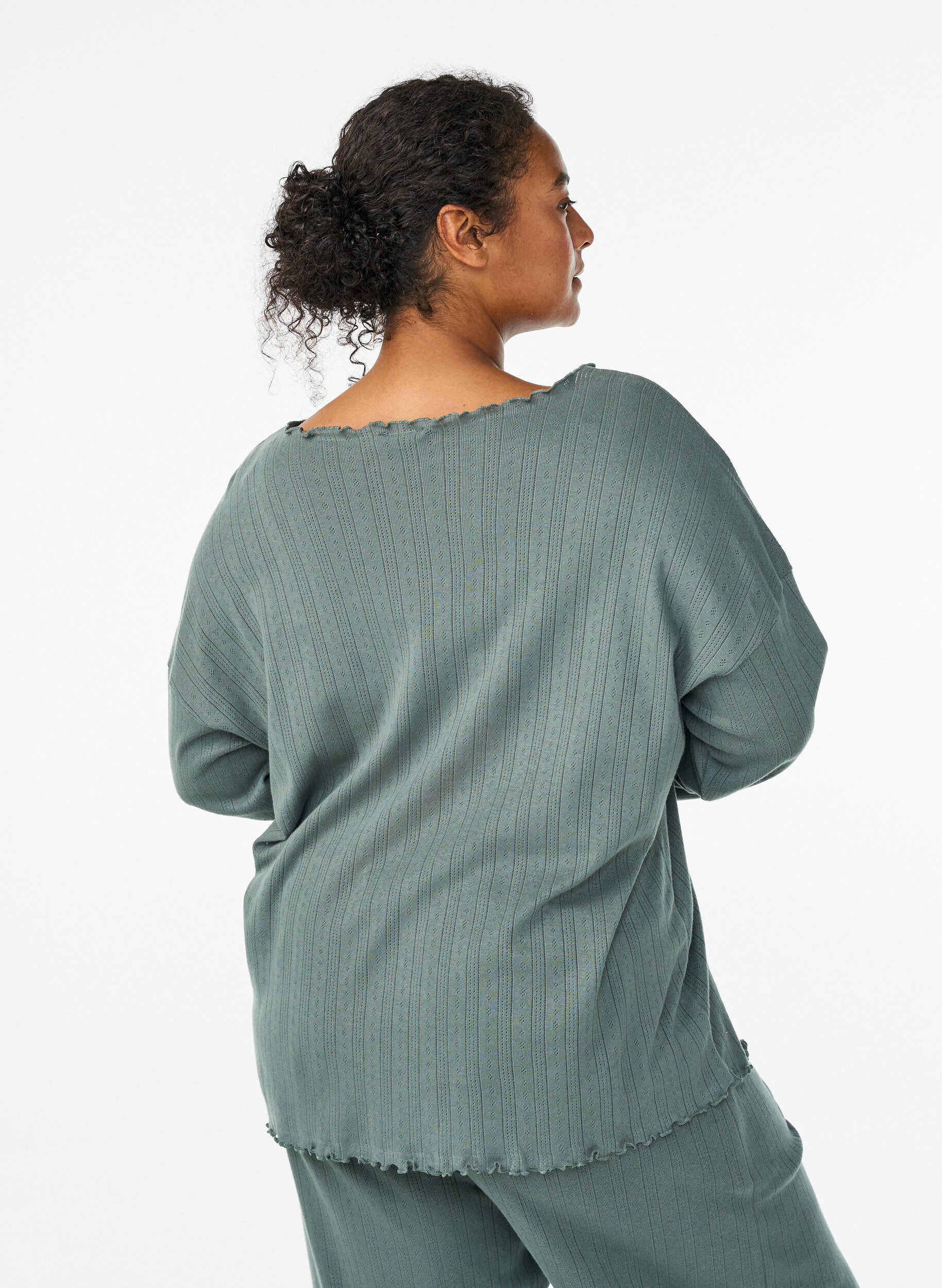 Zizzifashion Nightgown in organic cotton, Green, Model image number 2