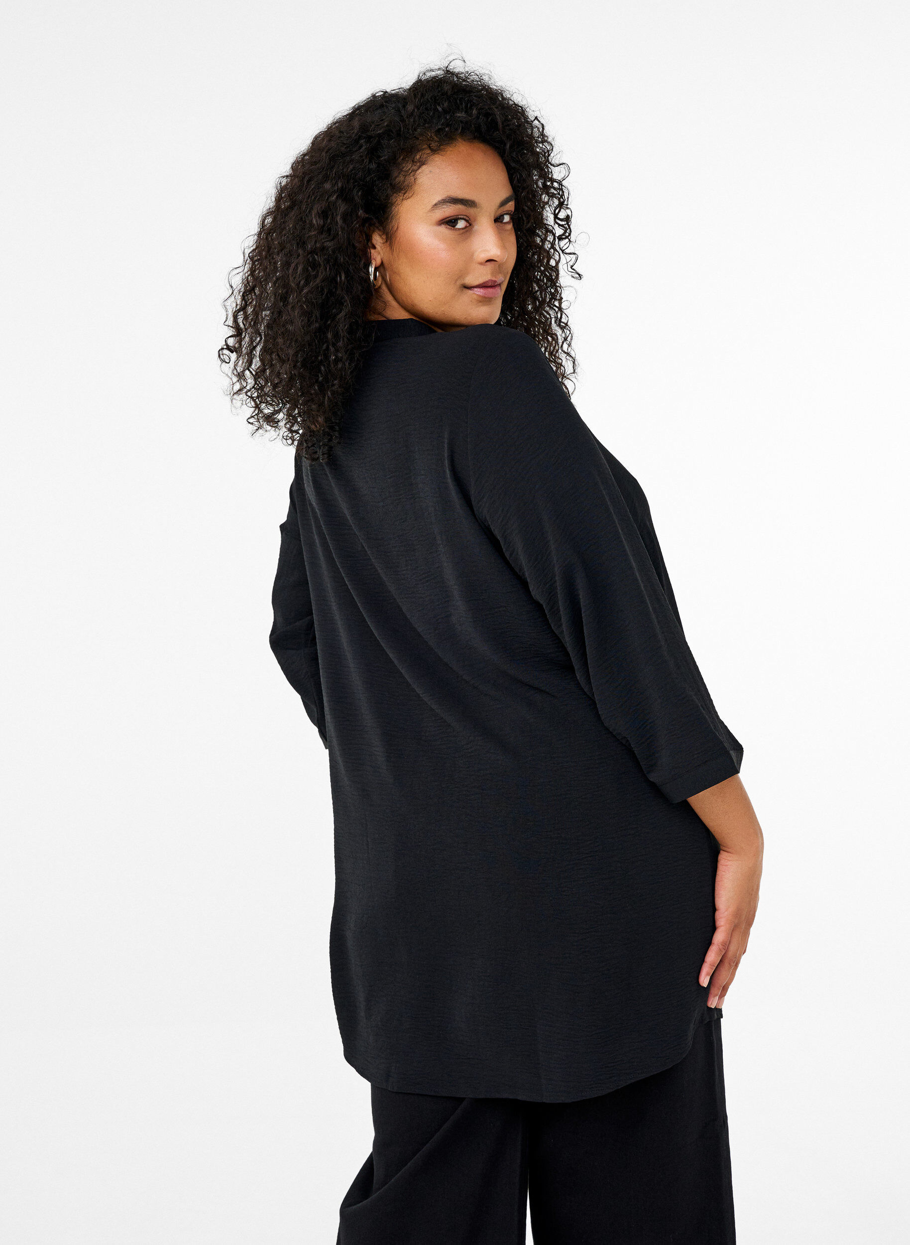 ZizzifashionTunic with 3/4 sleeves, Black, Model image number 2