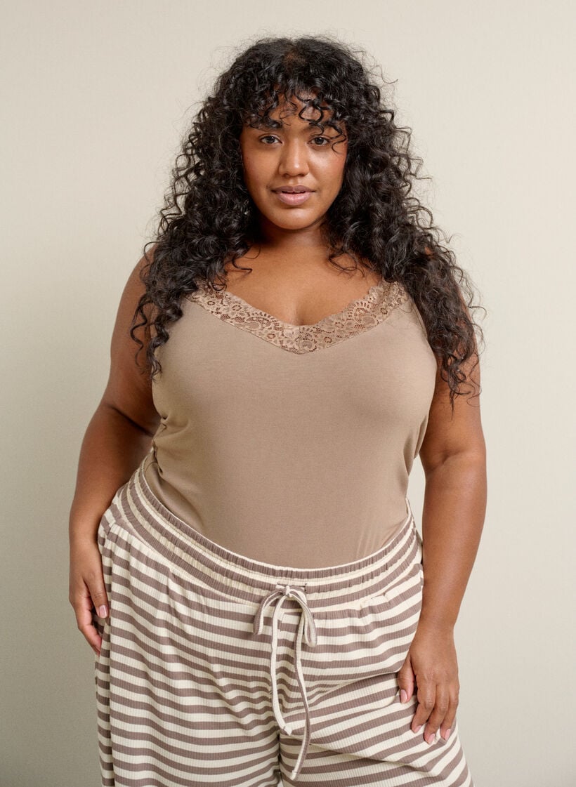 Viscose top with lace edge, Beige, Image image number 0