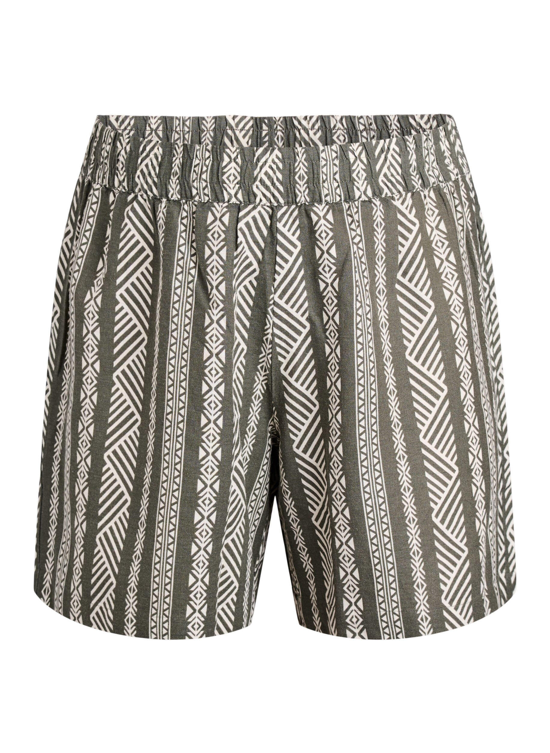 Striped shorts in a linen-viscose blend