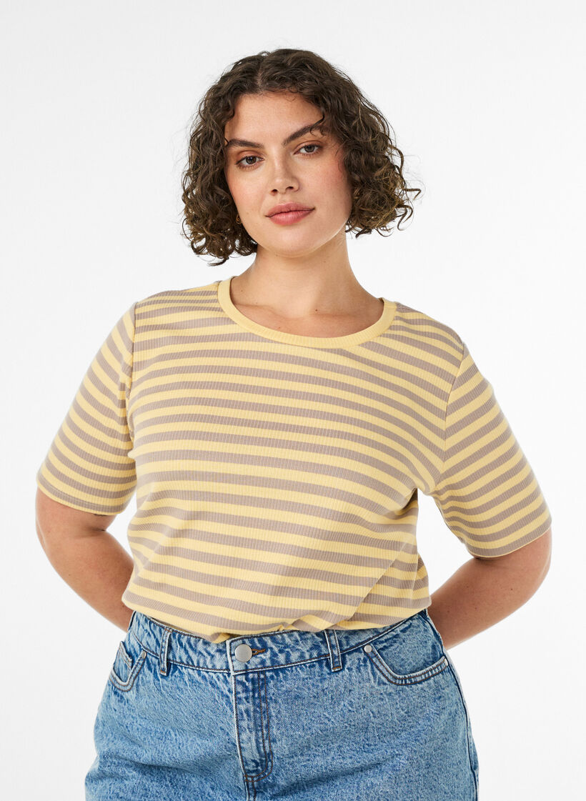 Striped T-shirt with ribbed texture, Yellow, Model image number 0