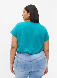 Short sleeved cotton blend t-shirt, Teal Blue, Model