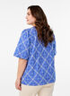 Blouse with short sleeves and embroidered pattern, Blue, Model image number 2