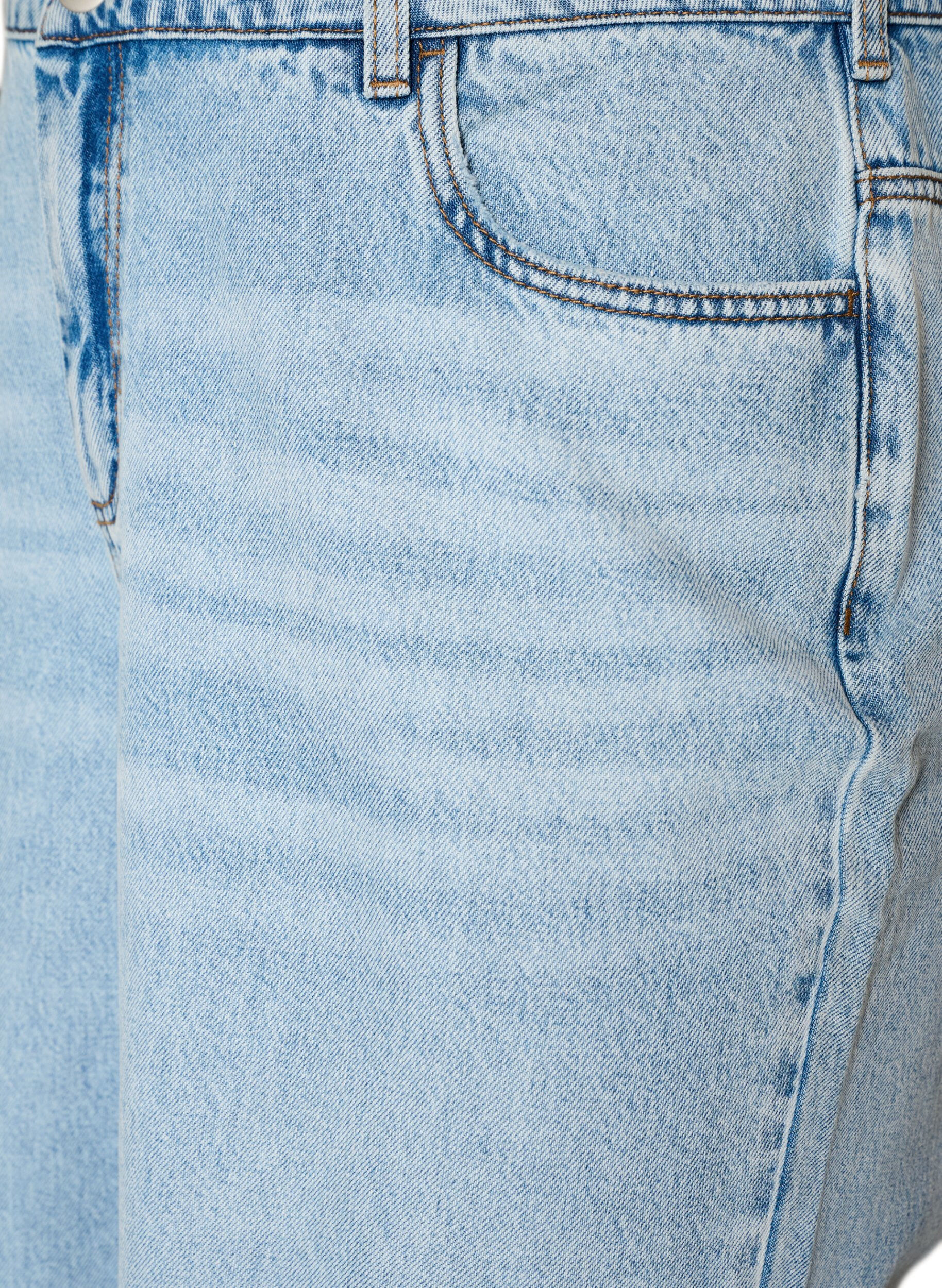 ZizzifashionCropped jeans with a distressed look and raw edges, Light Blue, Packshot image number 2