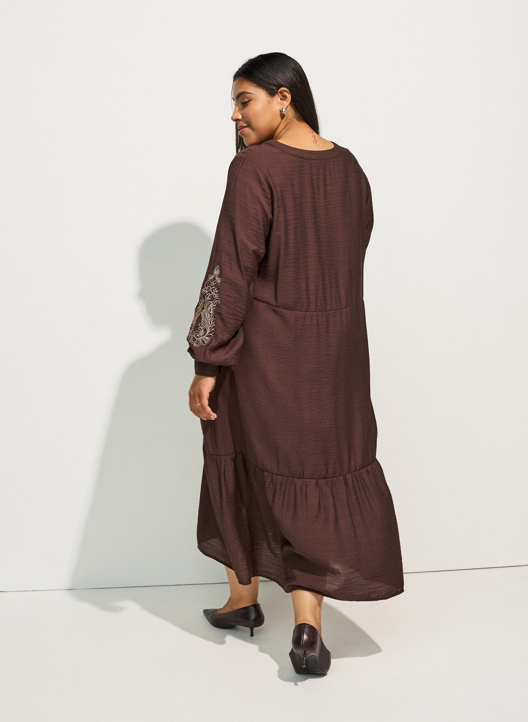 ZizzifashionViscose dress with embroidery and tiered ruffles, Brown, Model image number 1