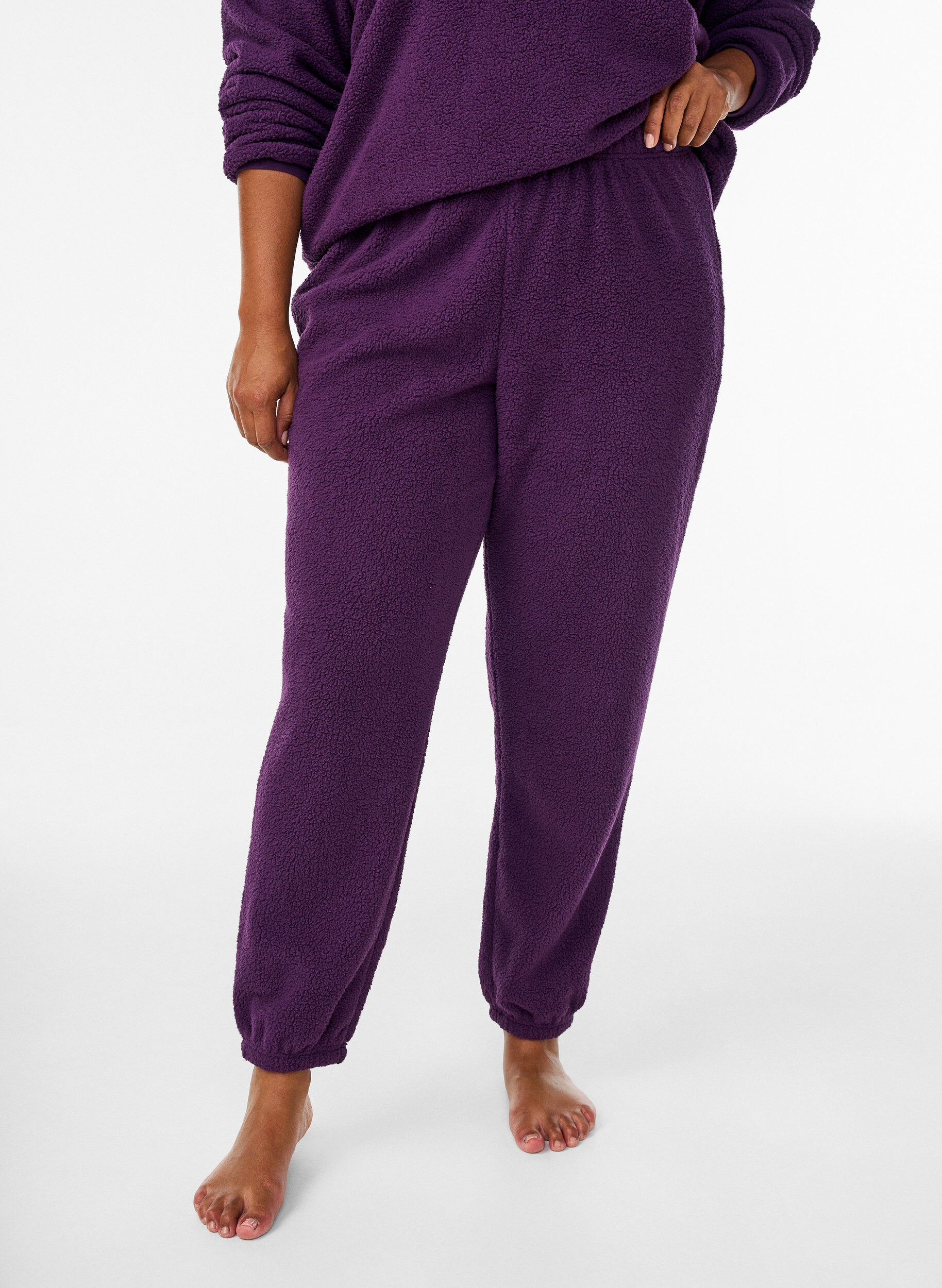 Zizzifashion High-waisted teddy fleece trousers, Purple, Model image number 2