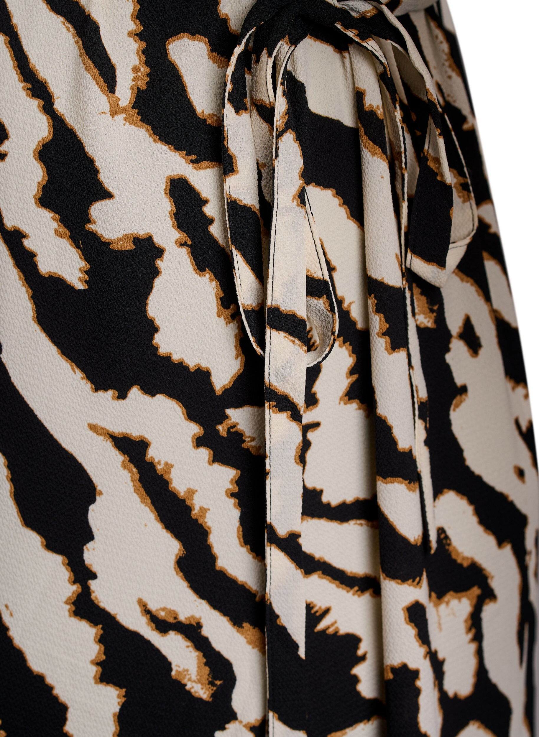 Zizzifashion Printed wrap dress with short sleeves, Black, Packshot image number 3