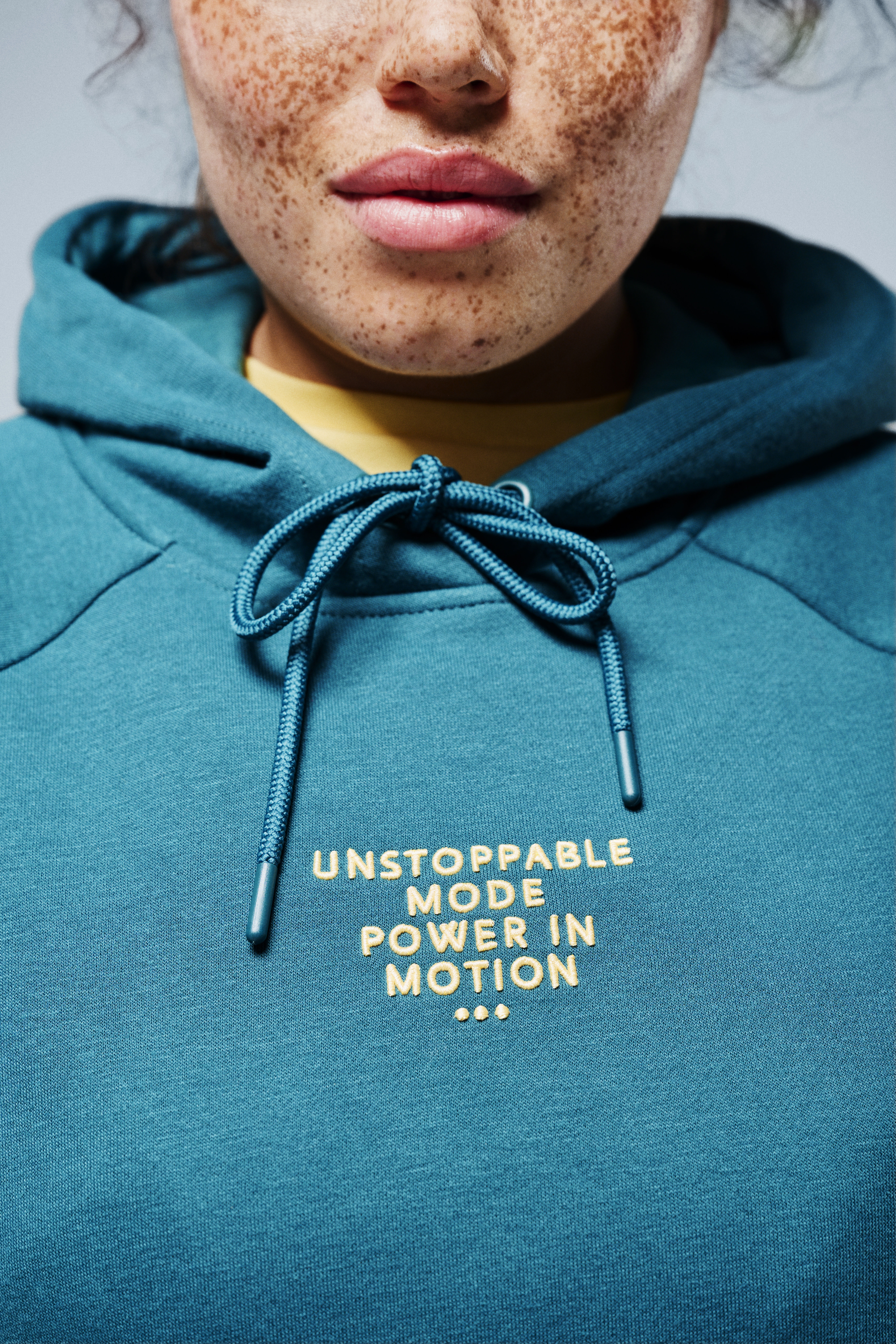 Zizzifashion T-shirt and hoodie, , Model