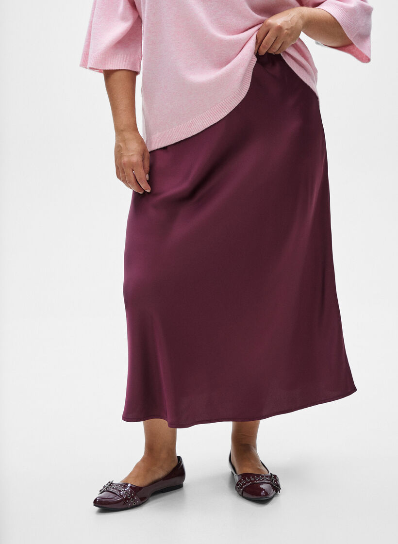 Satin midi skirt, Dark Bordeaux, Model image number 3