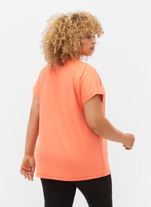 Short-sleeved workout t-shirt, Living Coral, Model image number 1
