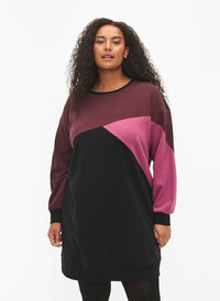Long sweatshirt with colorblock pattern, Fudge Color B. , Model